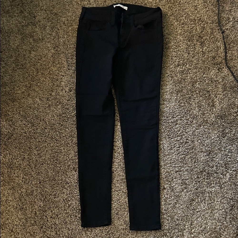 Black Skinny Jeans